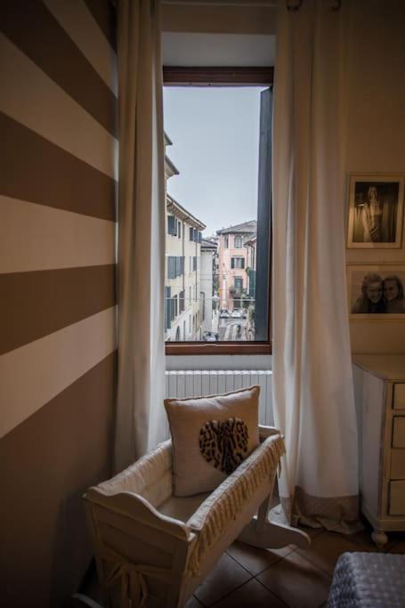 Piazza Erbe Luxury Apartment Vérone Extérieur photo