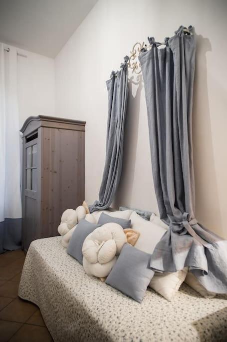 Piazza Erbe Luxury Apartment Vérone Extérieur photo