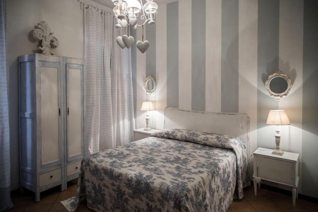 Piazza Erbe Luxury Apartment Vérone Extérieur photo